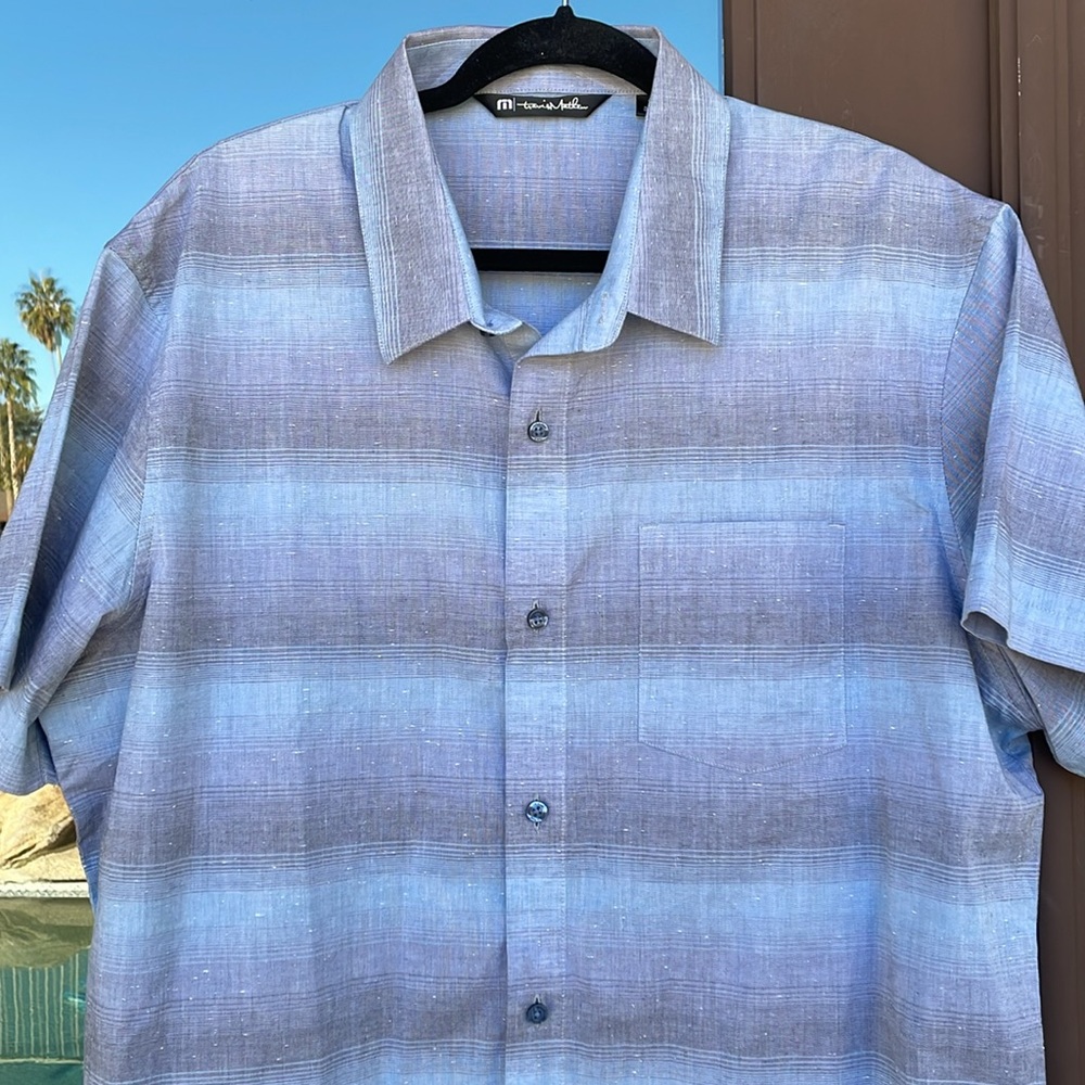 Travis Mathew Blue Striped-Plaidish Short Sleeve Shirt XL